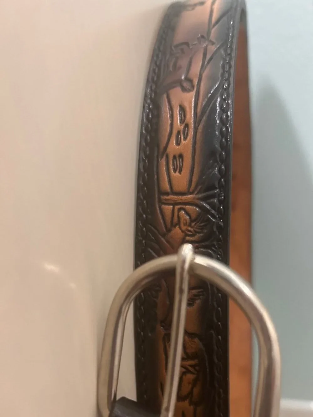 Vintage Woodland Deer Scene Belt Brown Rustic Nature Cottagecore Embossed 1.5